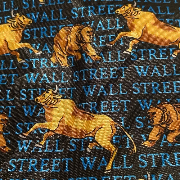2/$30 Steven Harris Wall Street Bull Bear Silk Tie - Picture 3 of 4
